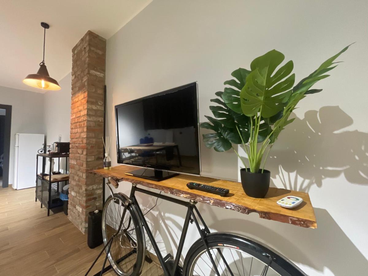 Bed and Breakfast Industrial House 3 Corsico Esterno foto